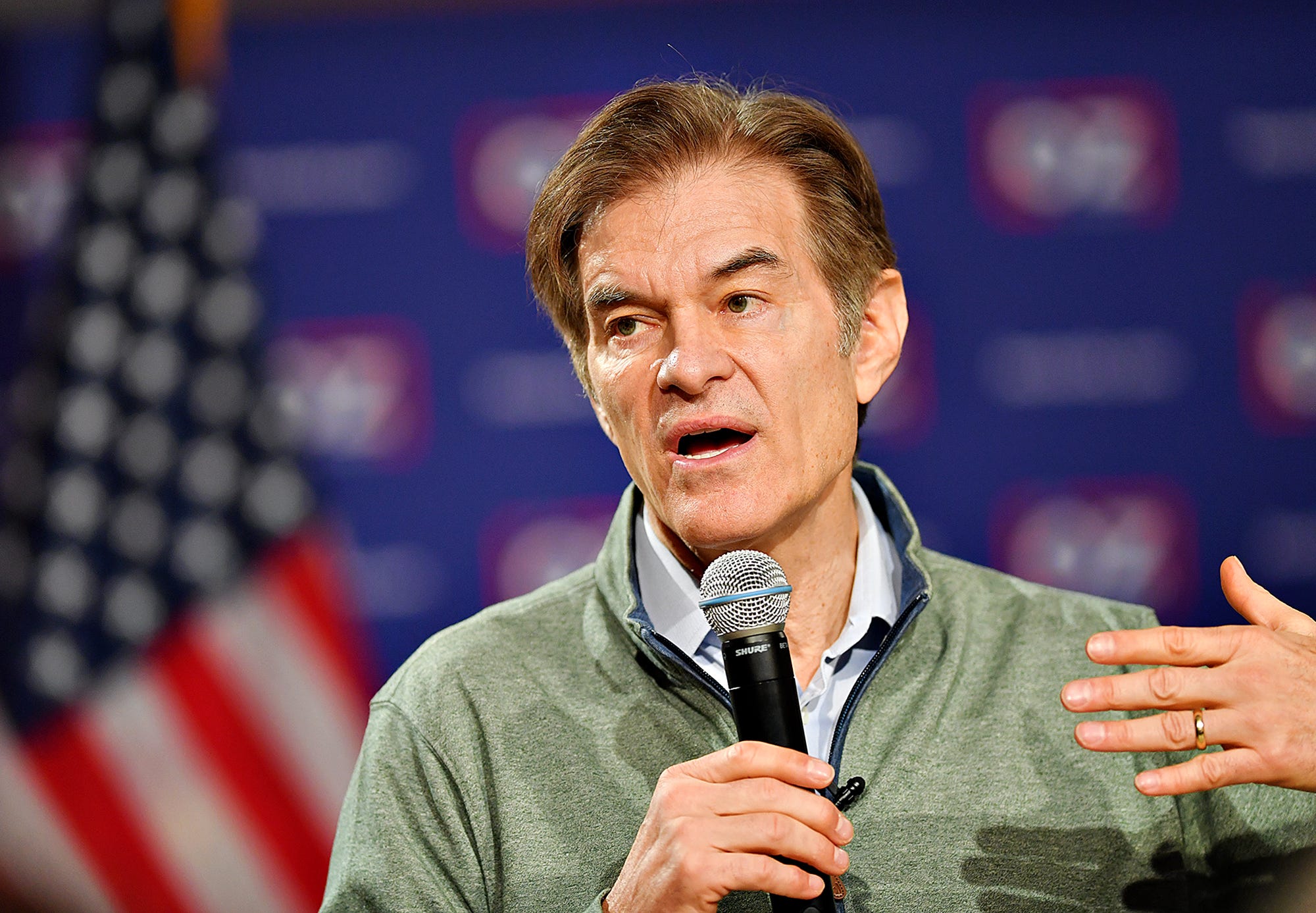 Dr. Mehmet Oz makes the fourth stop on his Doctor Oz for Senate campaign tour at Wisehaven Event Center in Windsor Township, Saturday, Feb. 5, 2022. Dawn J. Sagert photo