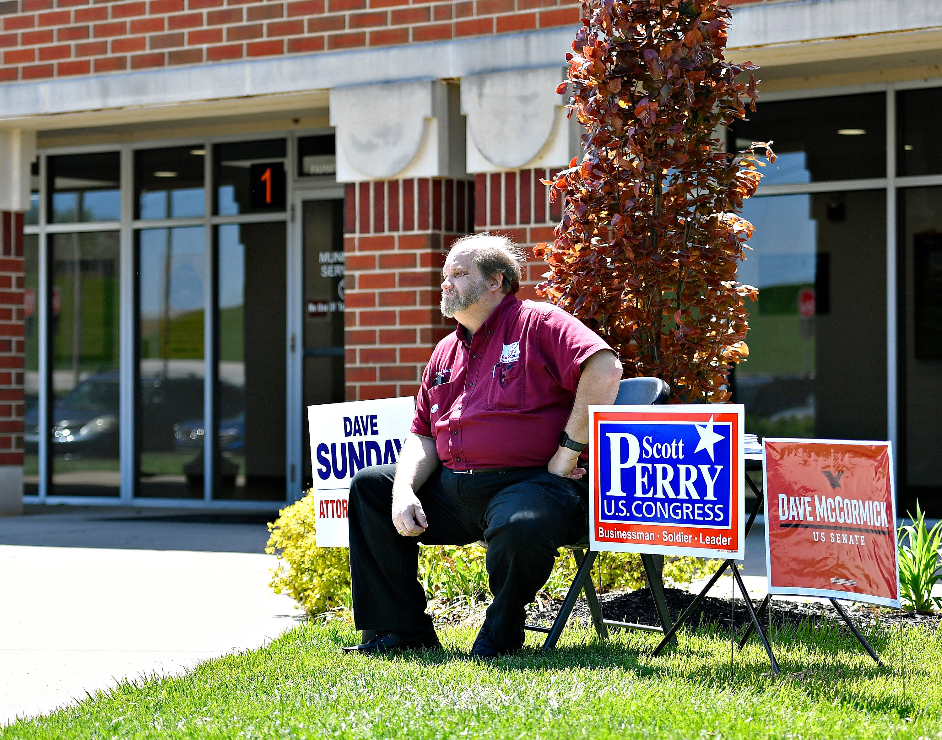 Primary Election Day outside of the Manchester Township Building in Manchester Township, Tuesday, April 23, 2024. (Dawn J. Sagert/The York Dispatch)