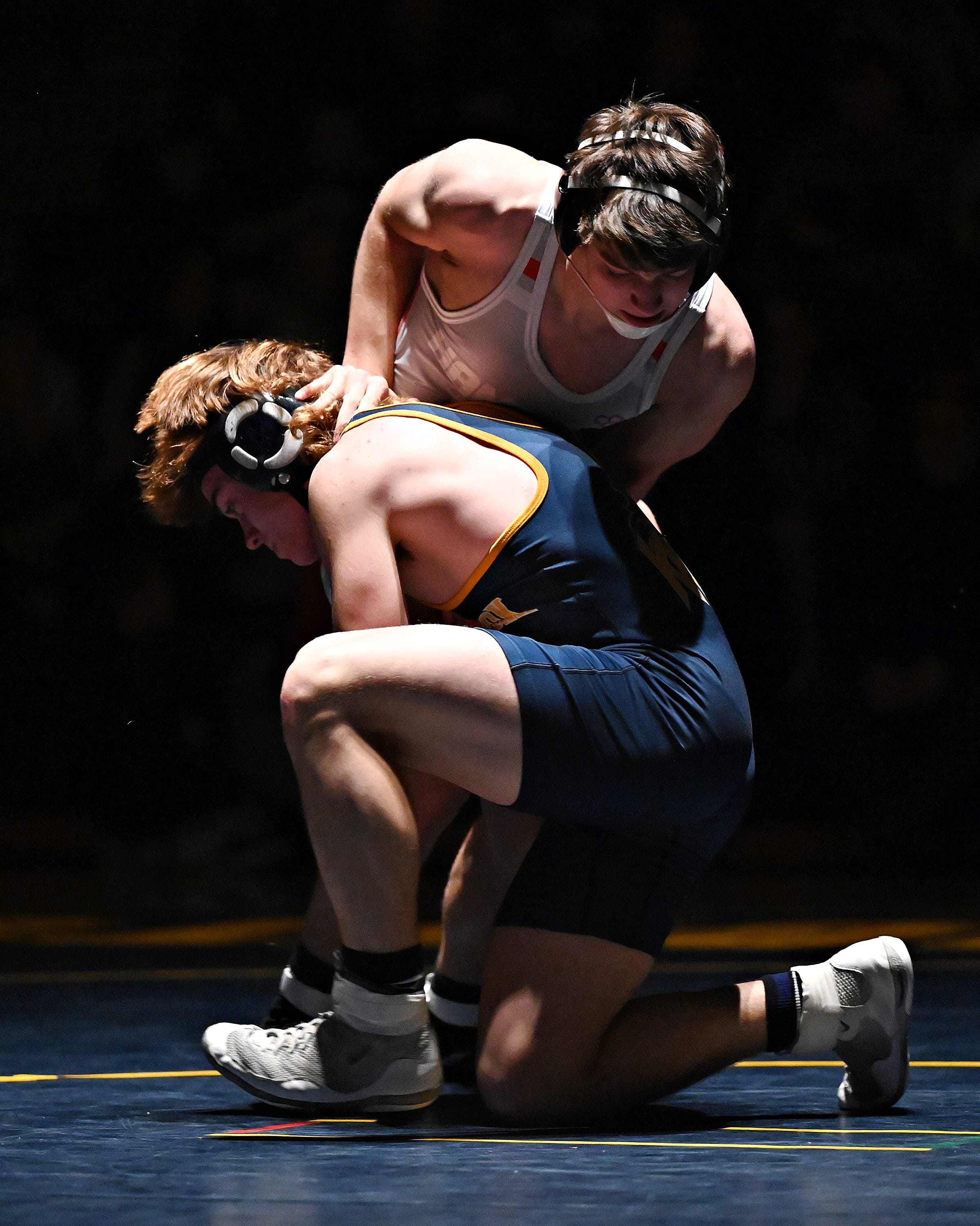 Eastern York’s Sam Myers, front, and Hamburg’s Holden Gesicki compete in the 160-pound weight class during PIAA District 3, Class 2-A first round wrestling action at Eastern York High School in Lower Windsor Township, Monday, Jan. 30, 2023. Myers would win the match and Eastern York would win the meet 50-22. Dawn J. Sagert photo
